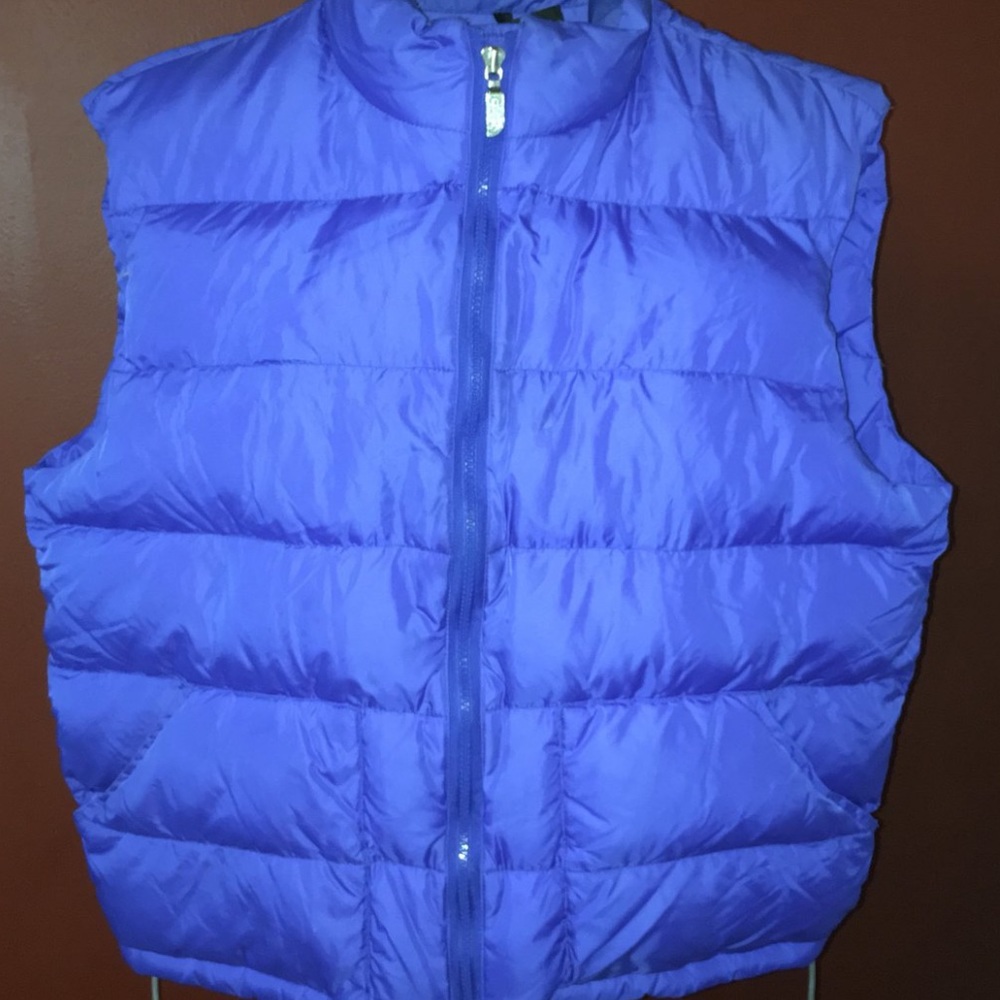puffy vest